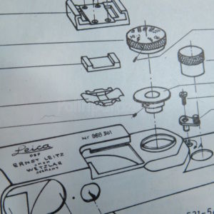 LEICA MOLLA SLITTA PORTA ACCESSORI III G